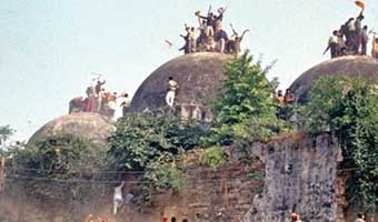 বাবরি মসজিদ নিয়ে আদালতের রায় এবং গান্ধীকে ঘিরে কিছু কথা